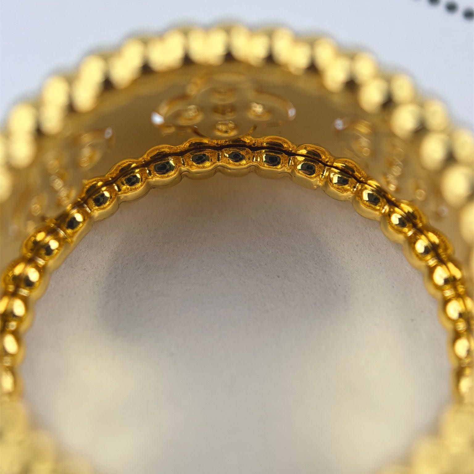 高仿首飾VanCleef&Arpels*RO9NC00鑲鑽萬花筒戒指黃金中號