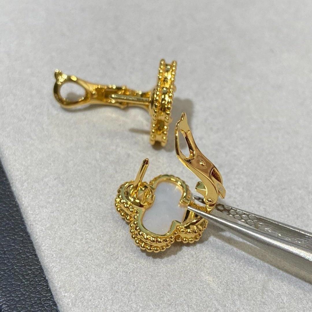 高仿首飾VanCleef&Arpels*RA44100四葉草貝母耳釘黃金款