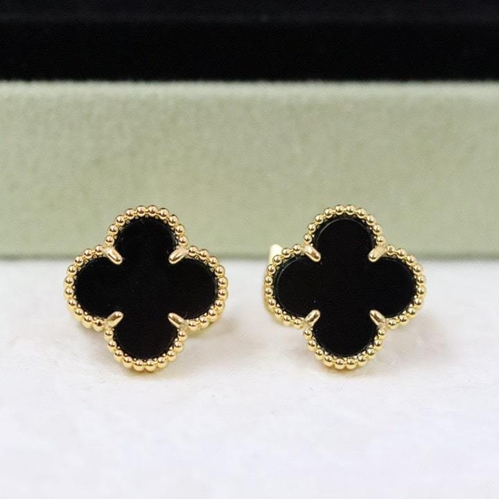 高仿首飾VanCleef&Arpels*RA44300四葉草黑瑪瑙耳釘黃金款