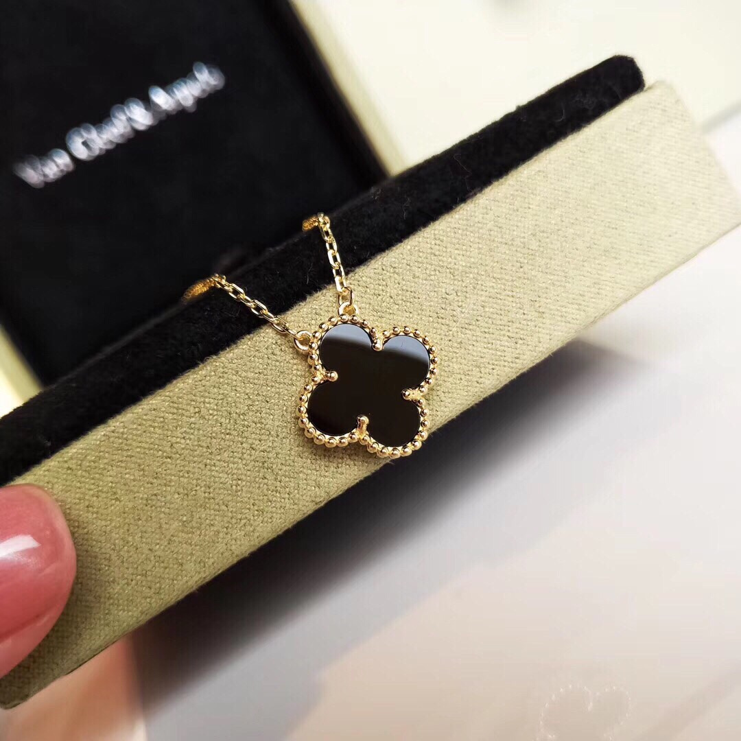 高仿首飾VanCleef&Arpels*RA45800四葉草黑瑪瑙頸鏈中號