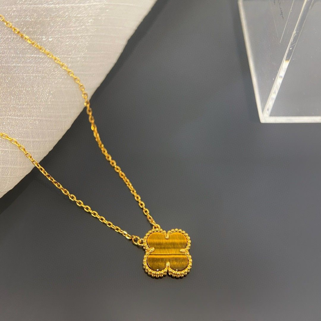 高仿首飾VanCleef&Arpels*RD38600四葉草虎眼石頸鏈中號