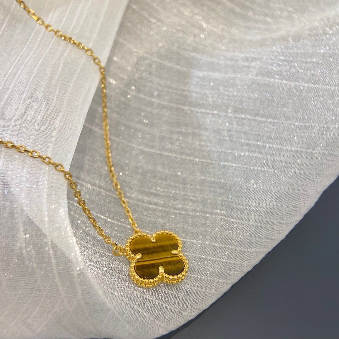 高仿首飾VanCleef&Arpels*RD38600四葉草虎眼石頸鏈中號