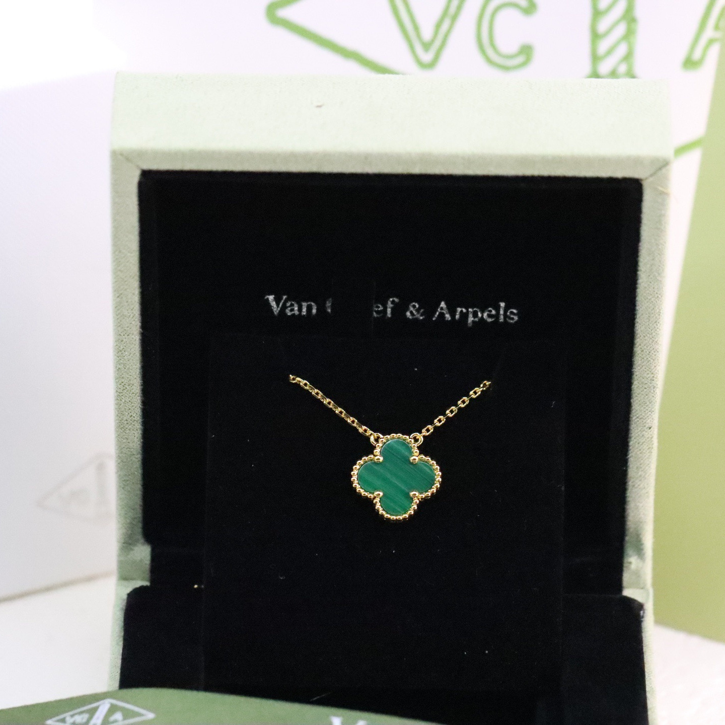 高仿首飾VanCleef&Arpels*RO9VA00四葉草孔雀石頸鏈中號