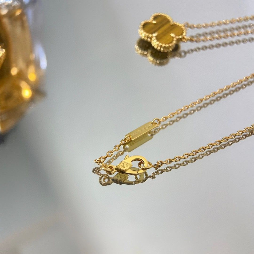 高仿首飾VanCleef&Arpels*RD38600四葉草虎眼石頸鏈中號