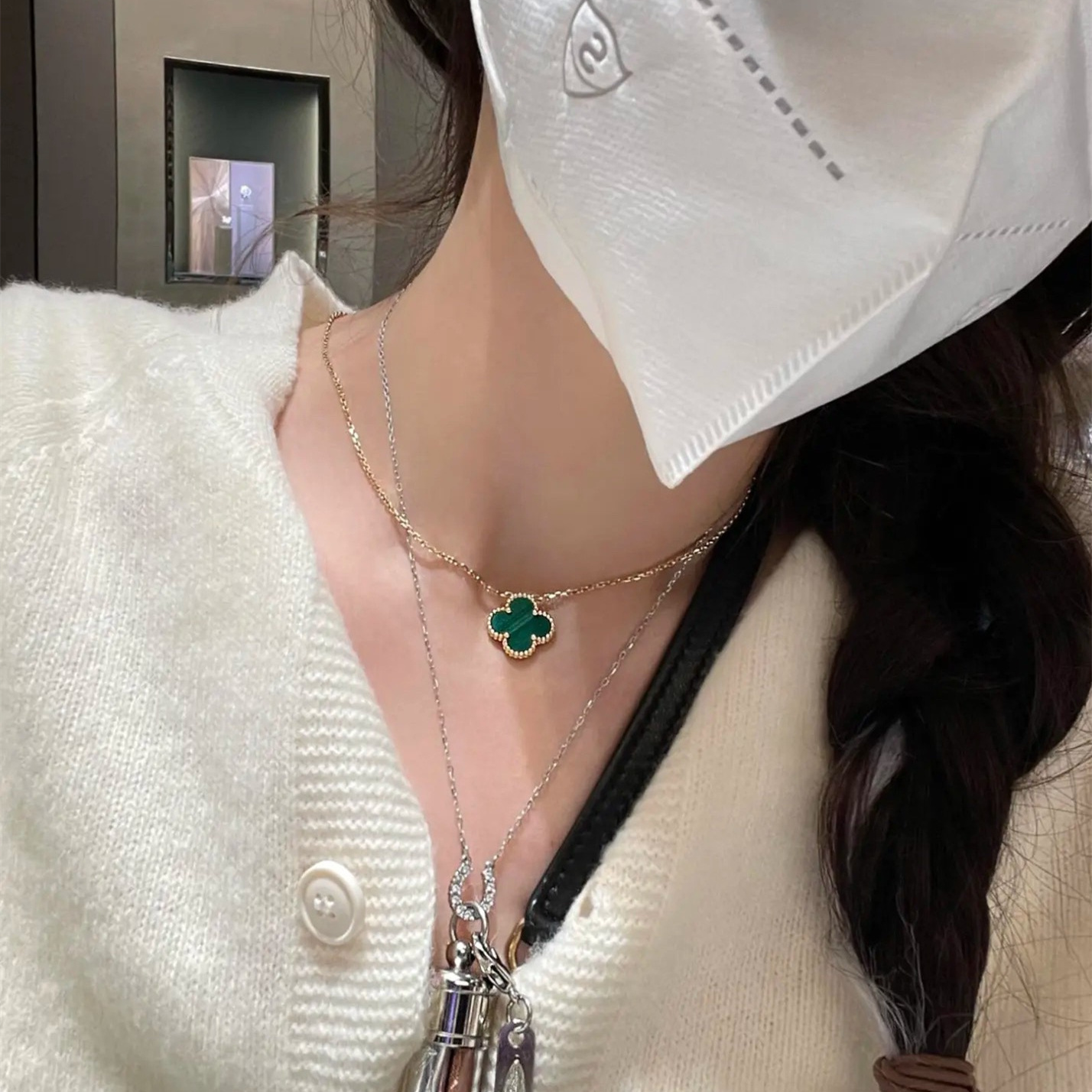 高仿首飾VanCleef&Arpels*RO9VA00四葉草孔雀石頸鏈中號