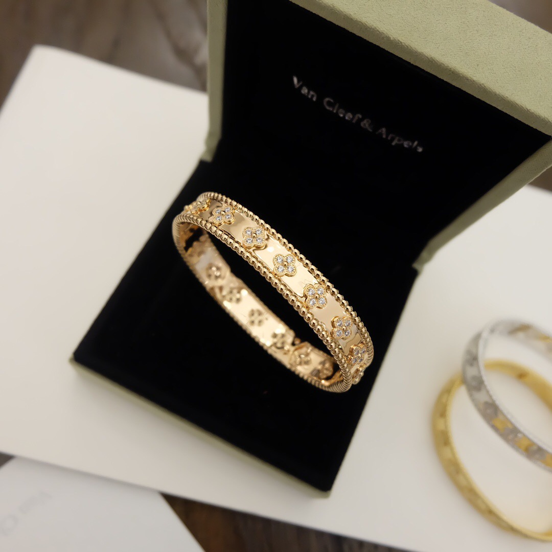 高仿首飾VanCleef&Arpels*RO25N00萬花筒手鐲寬版玫瑰金