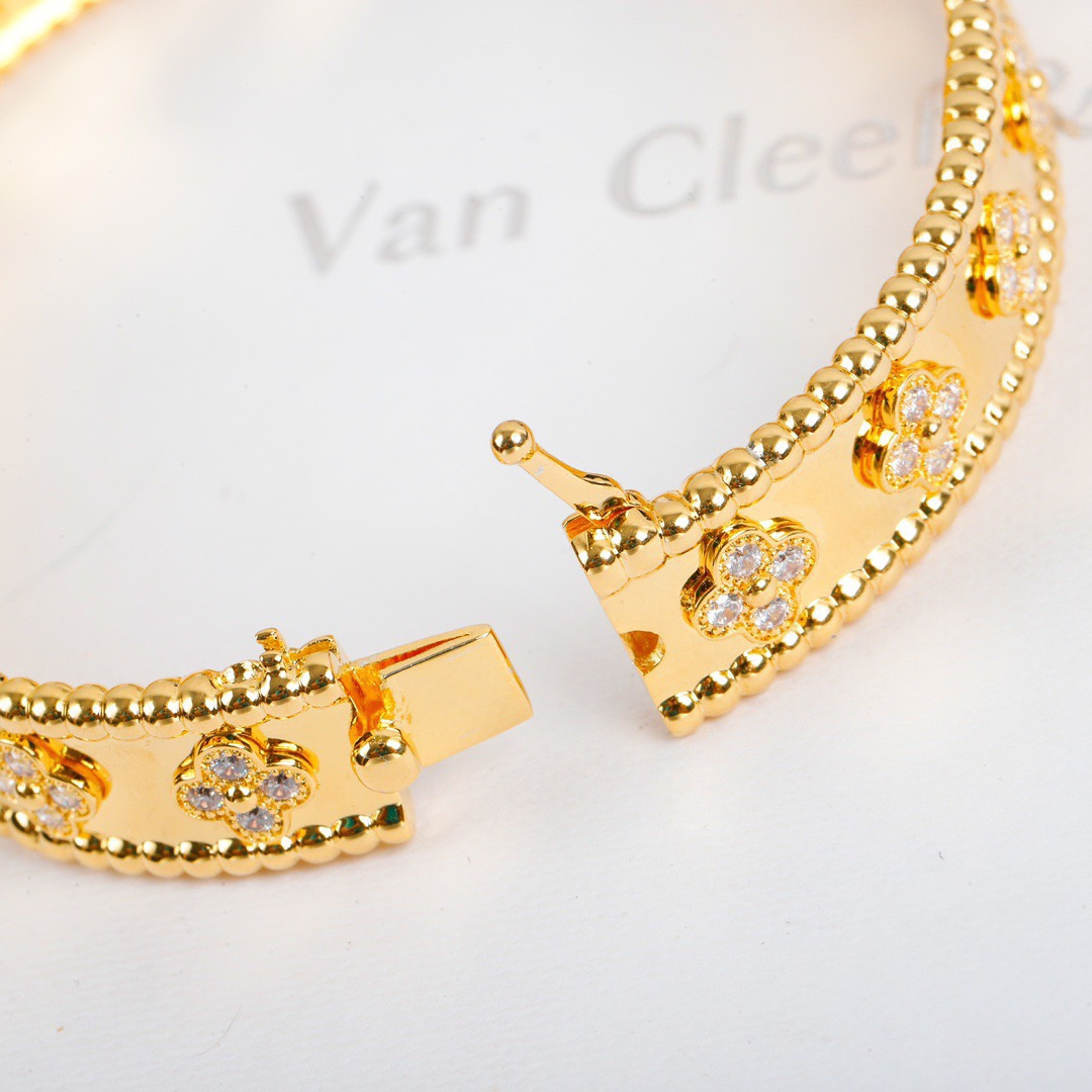 高仿首飾VanCleef&Arpels*RO3YB00萬花筒手鐲寬版黃金款