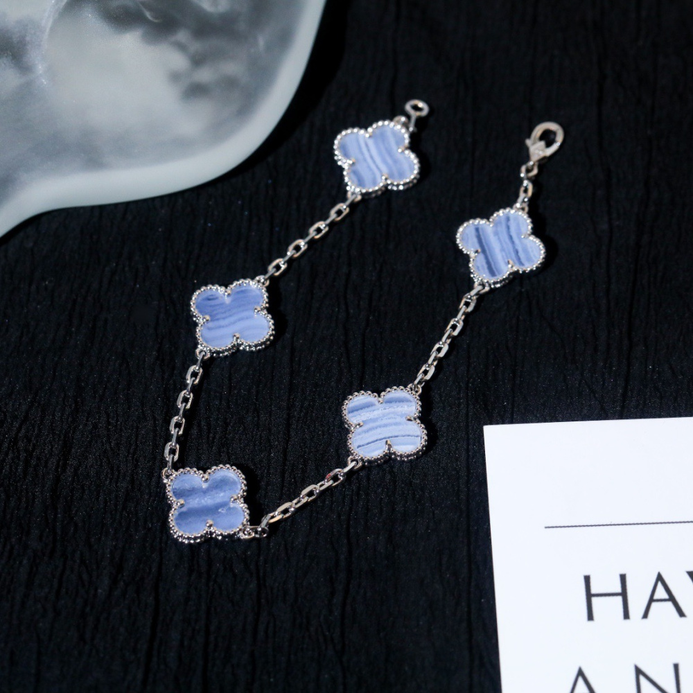 高仿首飾VanCleef&Arpels*RD34700紫玉髓白金手鏈