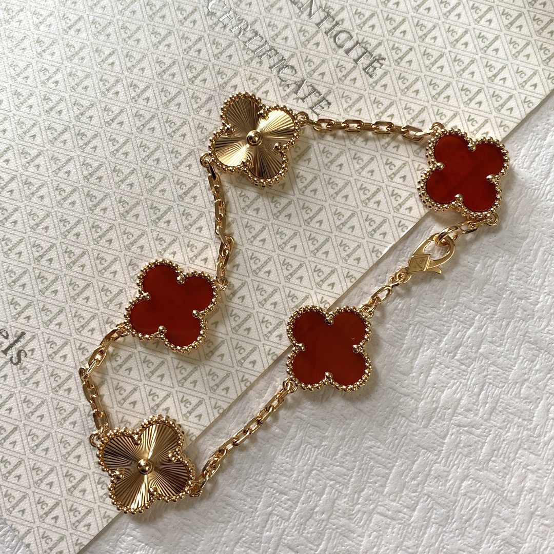 高仿首飾VanCleef&Arpels*RP7RP00玉髓五花手鏈