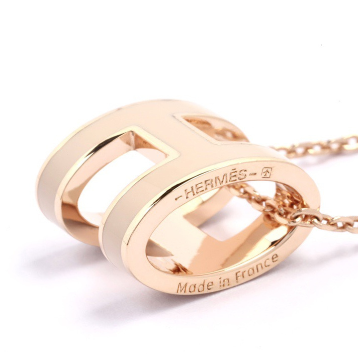 高仿Hermes*POPH系列H147992FO55玫瑰金吊墜頸鏈小號奶茶色