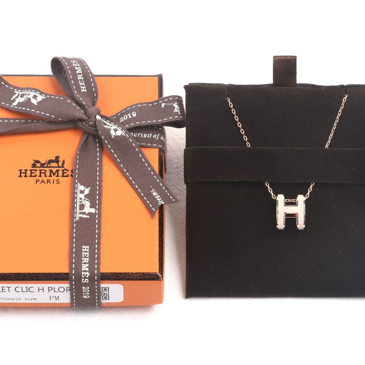 高仿Hermes*POPH系列H147992FO55玫瑰金吊墜頸鏈小號奶茶色