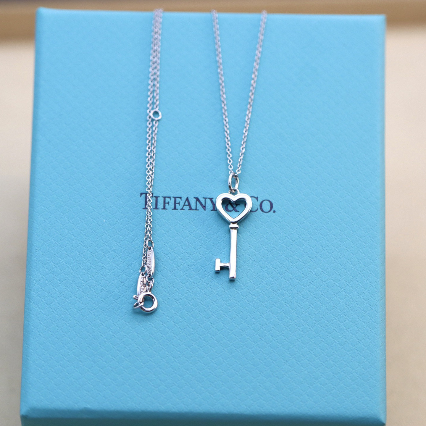 高仿Tiffany&CO蒂芙尼Keys系列35483853鑰匙吊墜頸鏈銀色
