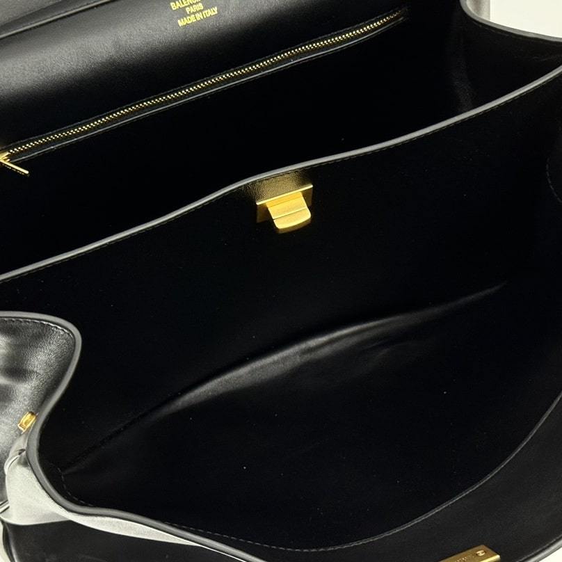 高仿Balenciaga*Rodeo系列V41000小牛皮手袋黑金中號免檢版