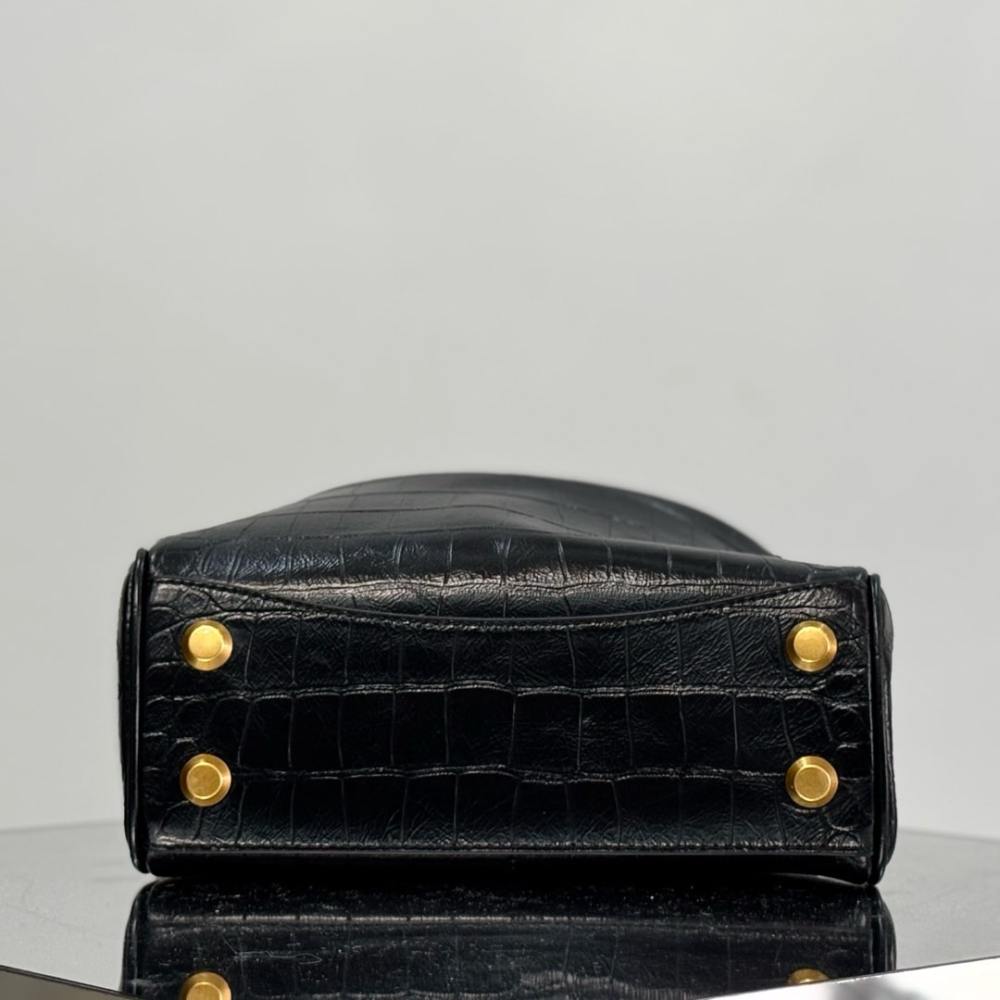 高仿Balenciaga*Rodeo系列2L1000鱷魚紋壓牛皮黑金Mini免檢版