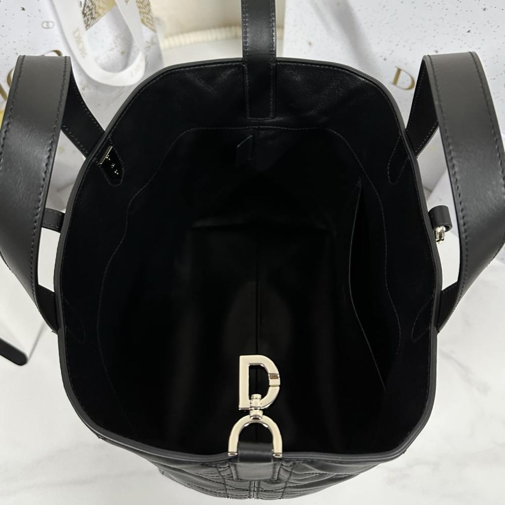 高仿Dior*Toujours系列M2836M900菜籃子豎版中號黑色免檢版
