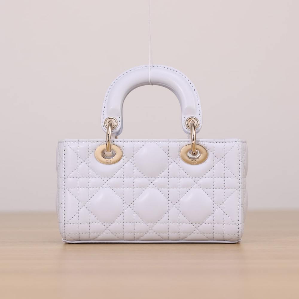 高仿Dior*LadyDJoy系列S0910M26Z小羊皮戴妃包藍色Mini免檢版
