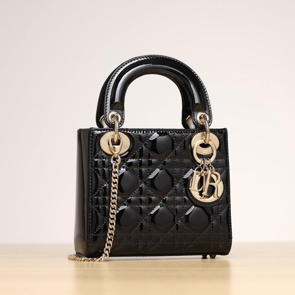高仿Dior*Lady系列M0505M900黑色漆皮三格單肩包Mini免檢版