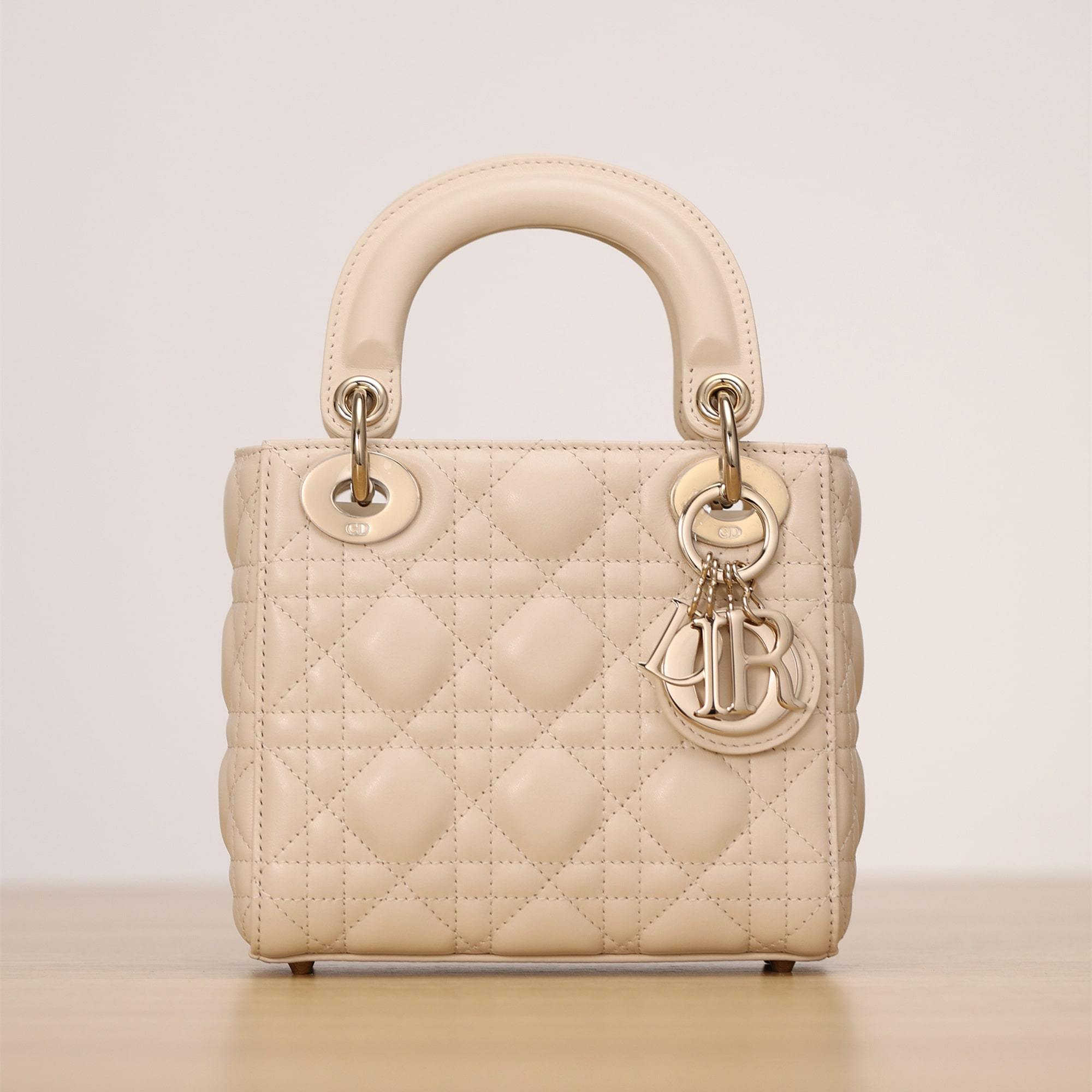 仿Dior*Lady系列M0505M63U淺象牙色三格單肩包Mini免檢版