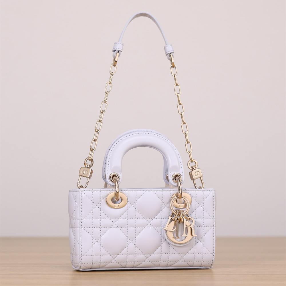 高仿Dior*LadyDJoy系列S0910M26Z小羊皮戴妃包藍色Mini免檢版