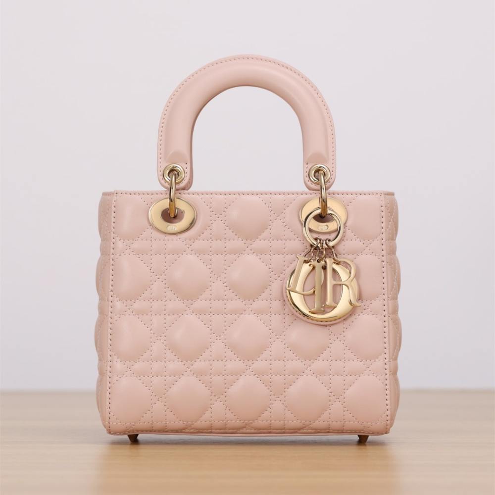 高仿Dior*Lady系列M0538M413小羊皮戴妃袋胭脂粉小號免檢版