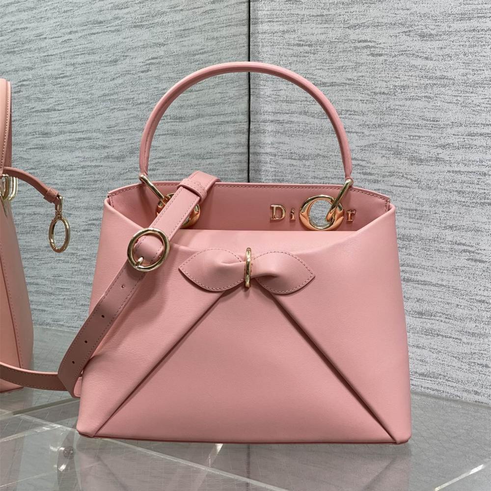 高仿Dior*26SS系列M0739NTU新款徽標手提包粉色免檢版