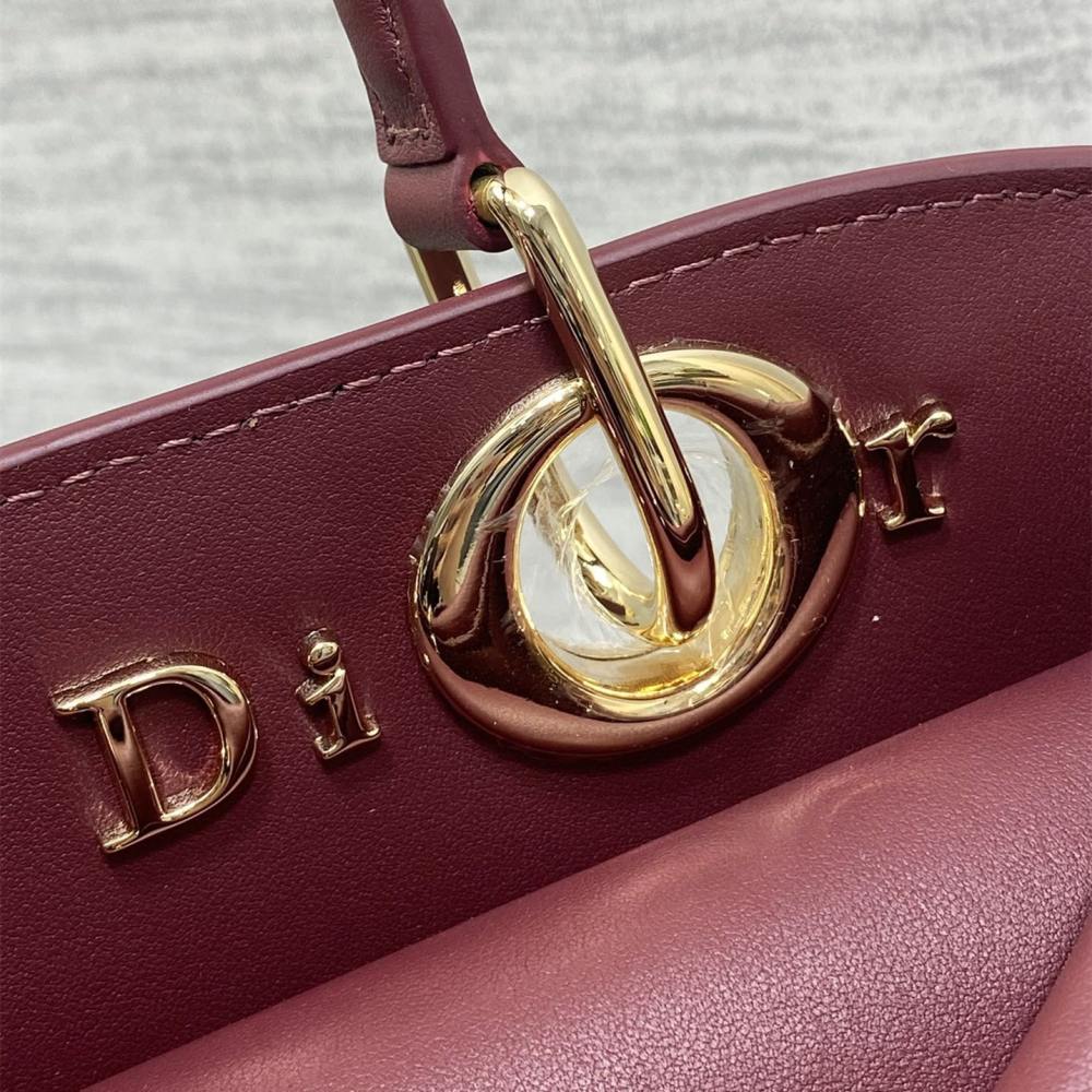 高仿Dior*26SS系列MO732RTU新款徽標手提包酒紅色免檢版