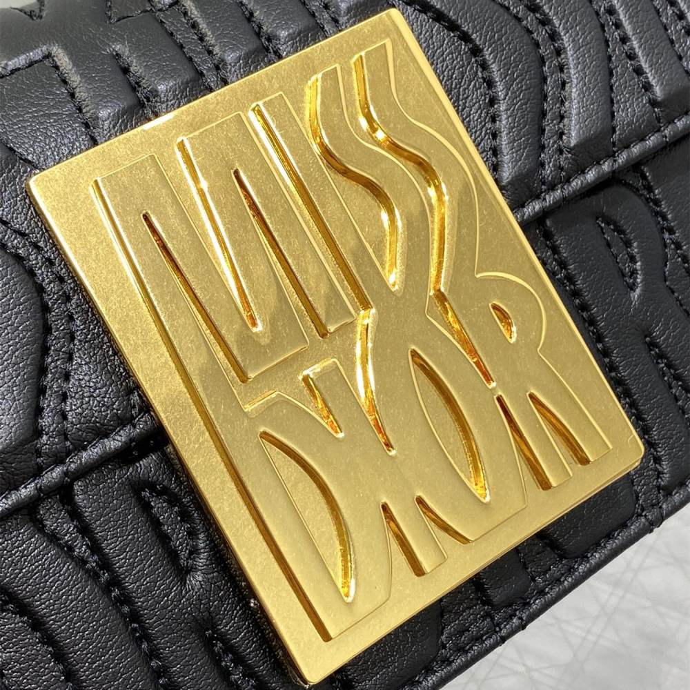 高仿Dior*Miss系列M261M900衍縫線小牛皮腋下包黑色免檢版