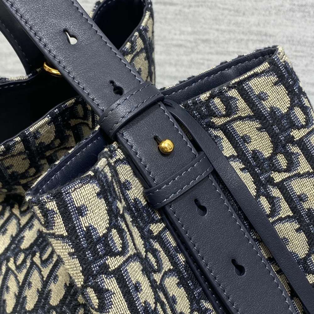 高仿Dior*Star系列M285M928水桶袋藍色小號免檢版