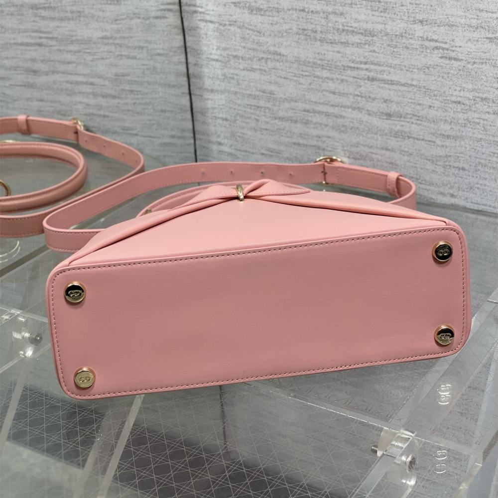 高仿Dior*26SS系列M0739NTU新款徽標手提包粉色免檢版