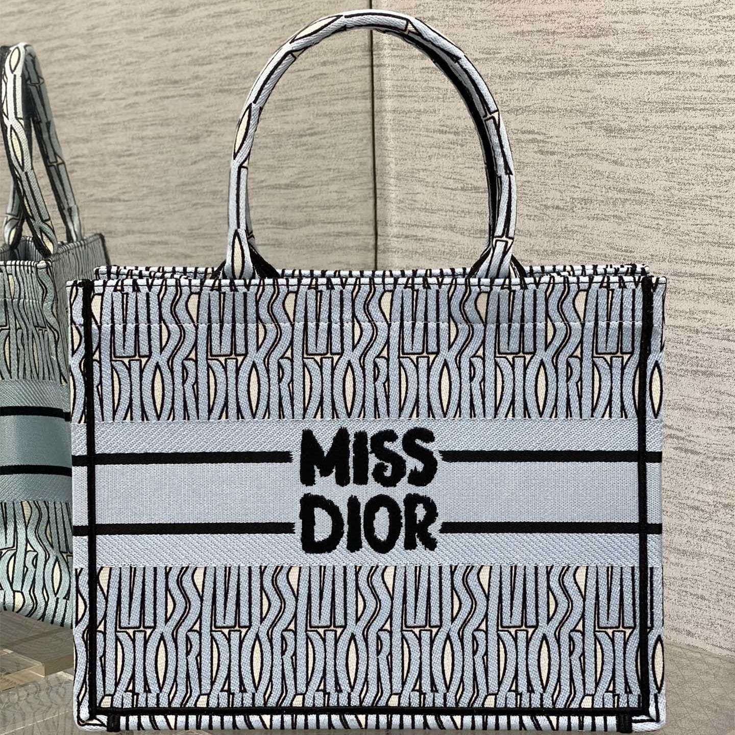 高仿Dior*BookTote系列M129M44W購物袋Miss黑藍中號免檢版