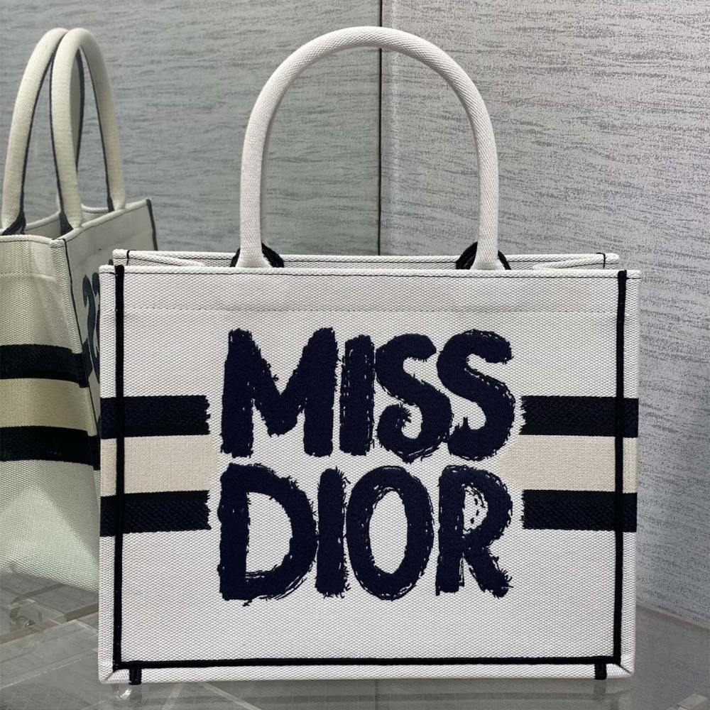 高仿Dior*BookTote系列M129M19D購物袋Miss白色中號免檢版