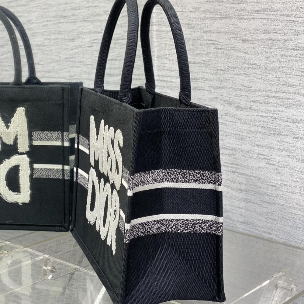 高仿Dior*BookTote系列M129M993購物袋Miss黑色中號免檢版