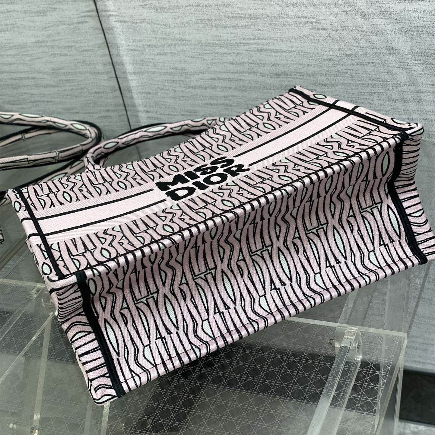 高仿Dior*BookTote系列M129M082購物袋Miss粉色中號免檢版