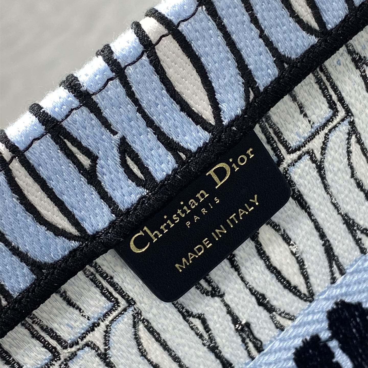 高仿Dior*BookTote系列M129M44W購物袋Miss黑藍中號免檢版