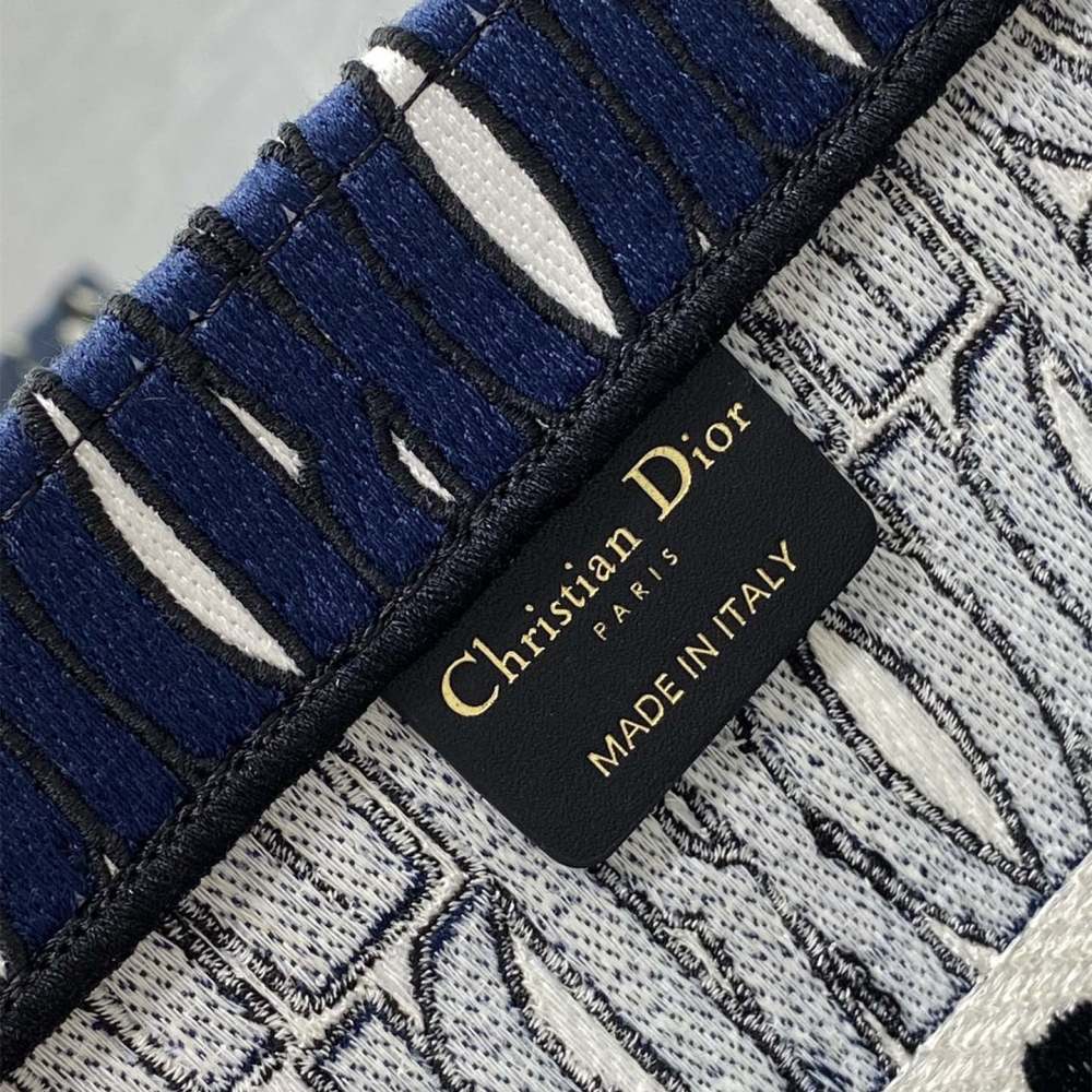 高仿Dior*BookTote系列M129M19Q購物袋Miss深藍中號免檢版