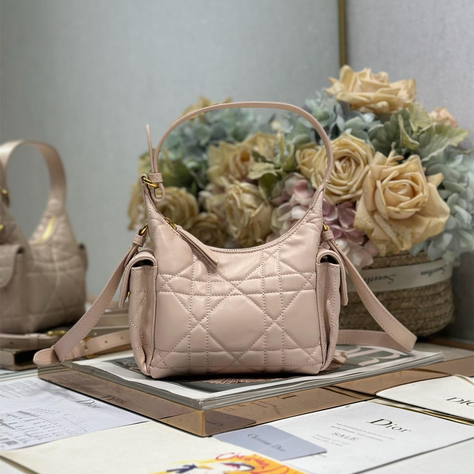 高仿Dior*D-Dream系列M525M413小羊皮斜挎包Mini粉色免檢版