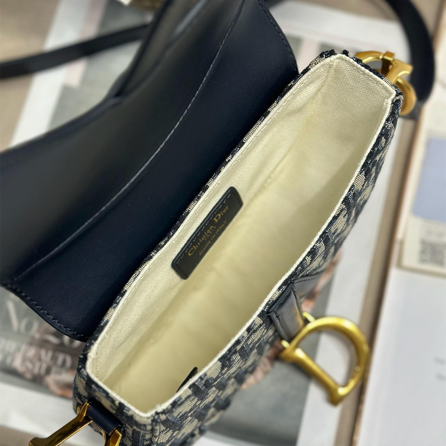 高仿Dior*Saddle系列M045M928馬鞍袋雙拼金扣Mini免檢版