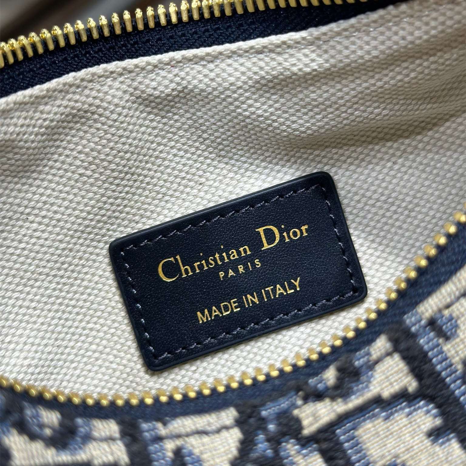 高仿Dior*D-Dream系列S431M928印花刺繡斜挎包Mini雙拼免檢版