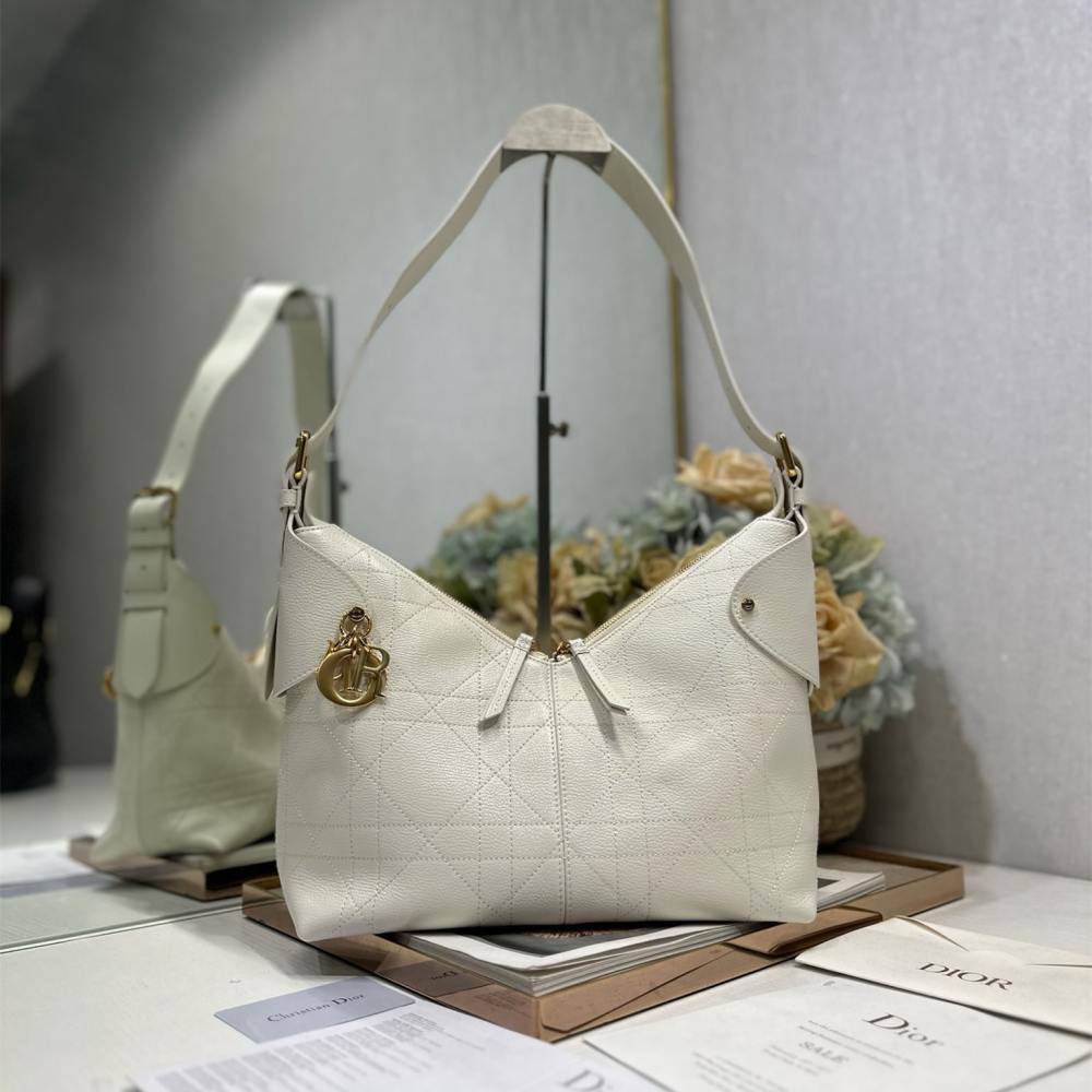 高仿Dior*Voyage系列M284M031小牛皮單肩包中號白色免檢版