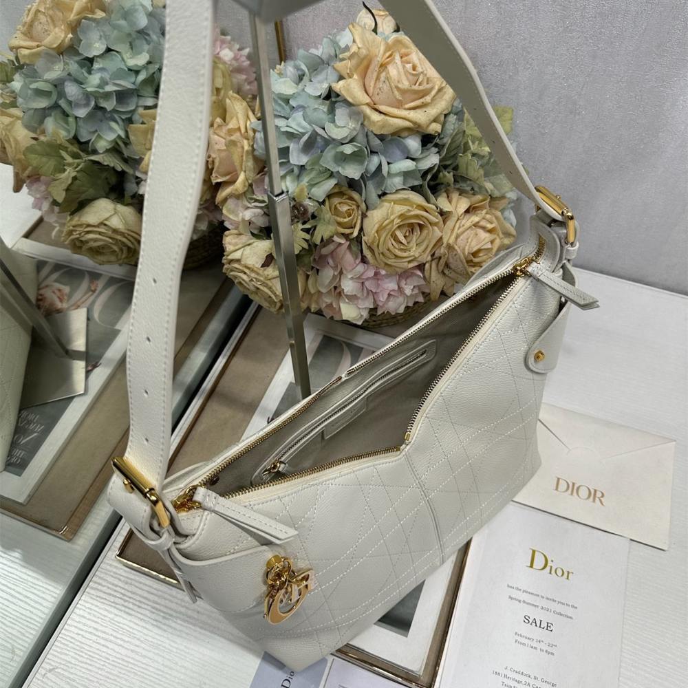 高仿Dior*Voyage系列M284M031小牛皮單肩包中號白色免檢版