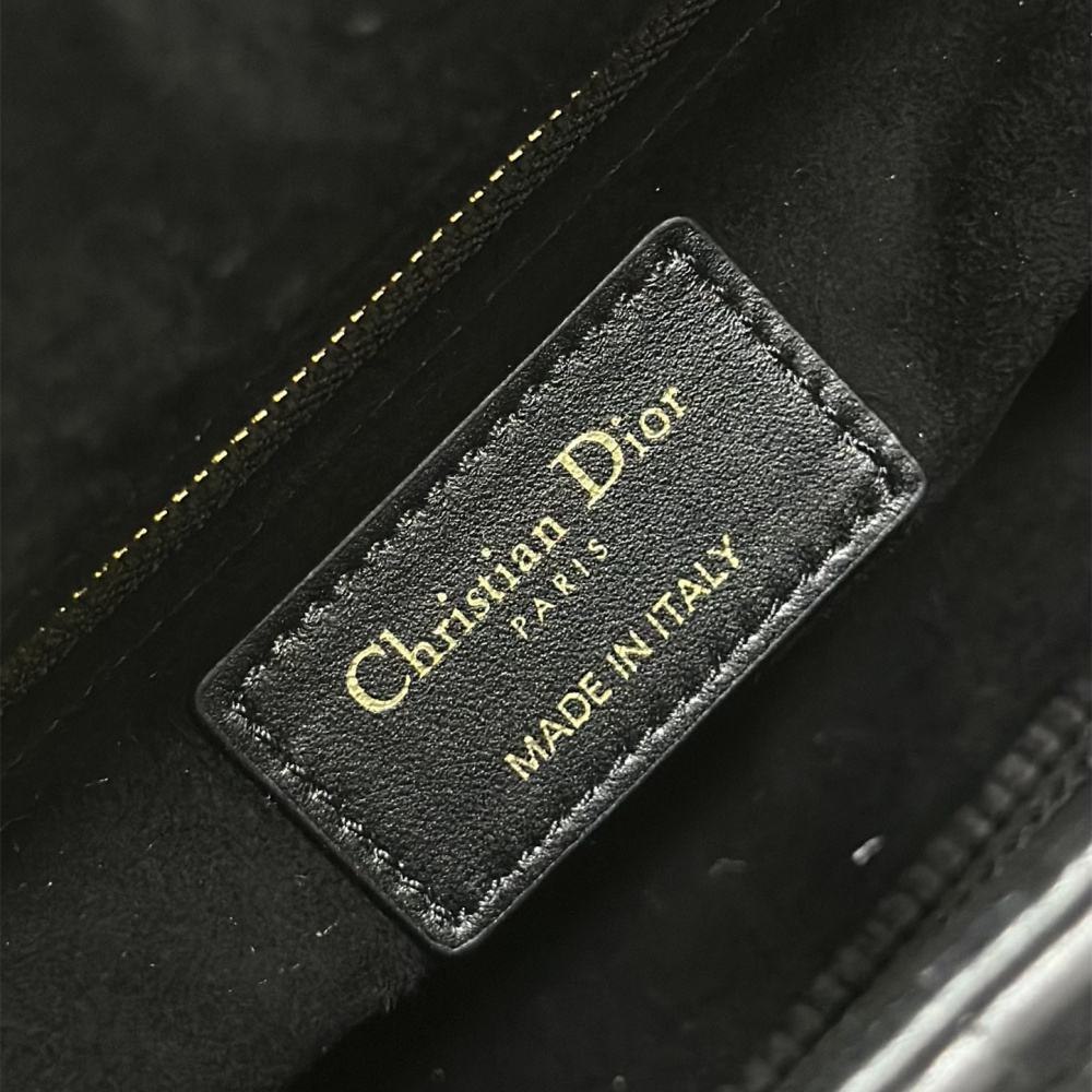高仿Dior*Lady系列M053M900小羊皮手袋幸運星黑色小號免檢版