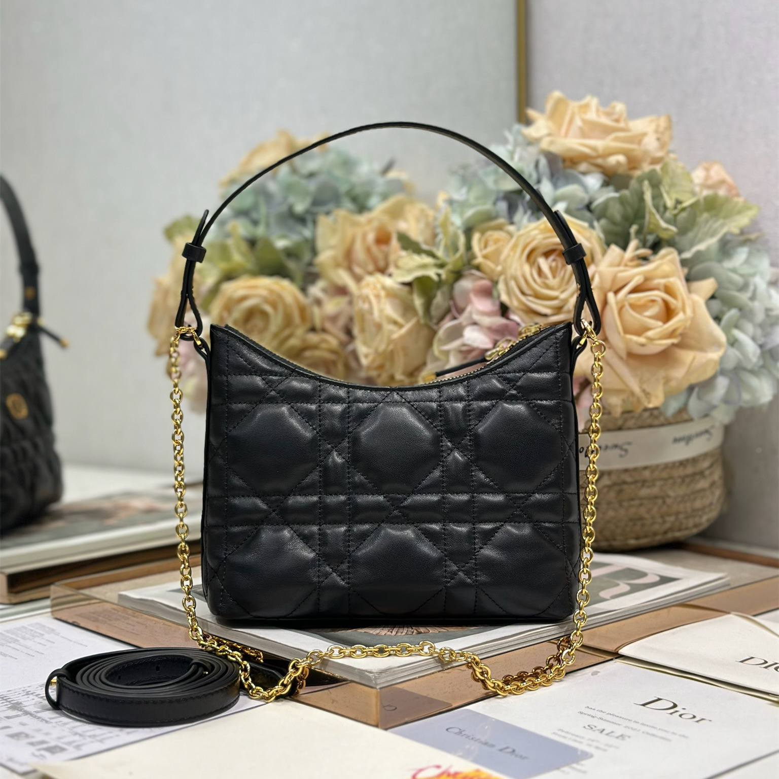 高仿Dior*MissCaro系列S5253M900小羊皮手提包Mini黑色免檢版