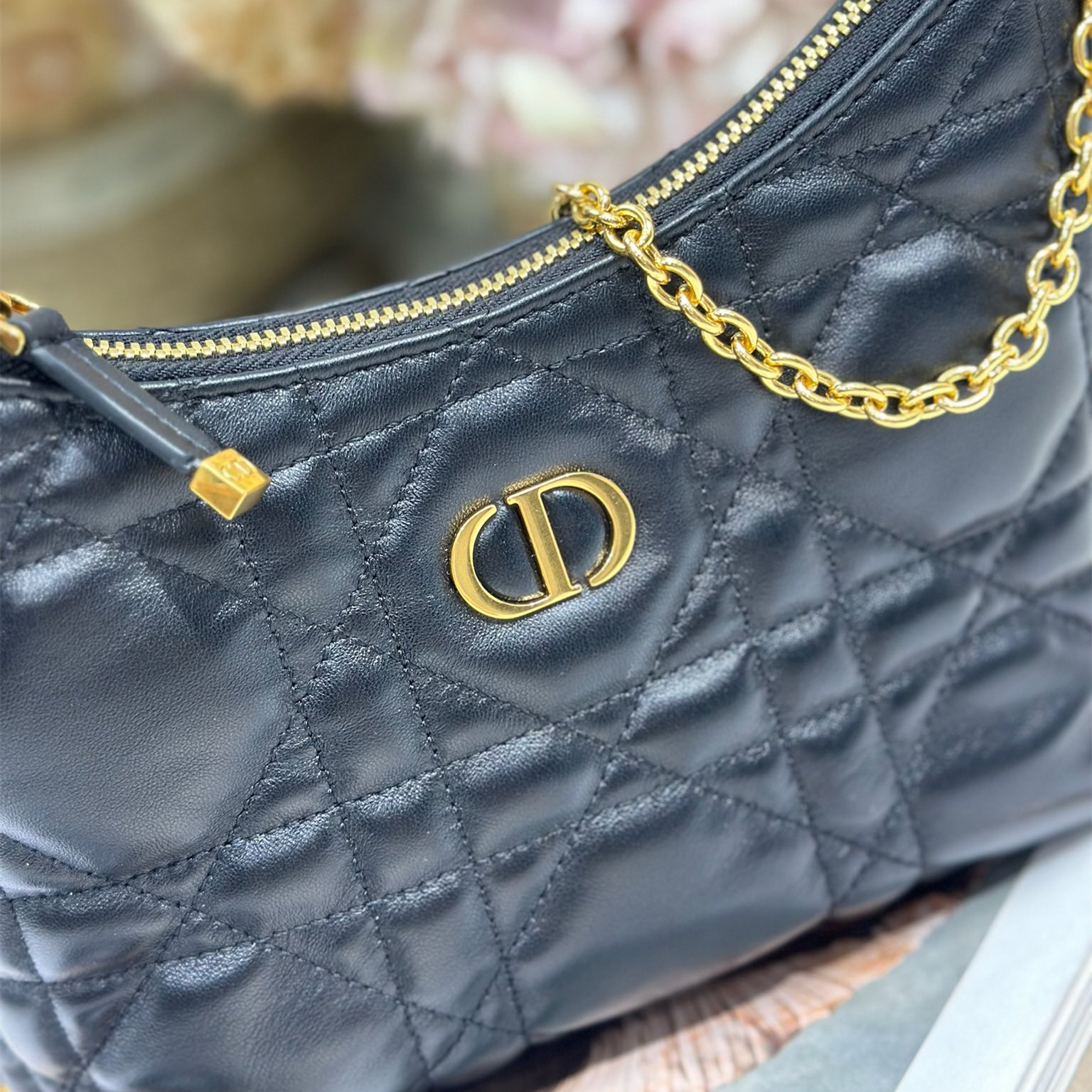 高仿Dior*MissCaro系列S5253M900小羊皮手提包Mini黑色免檢版