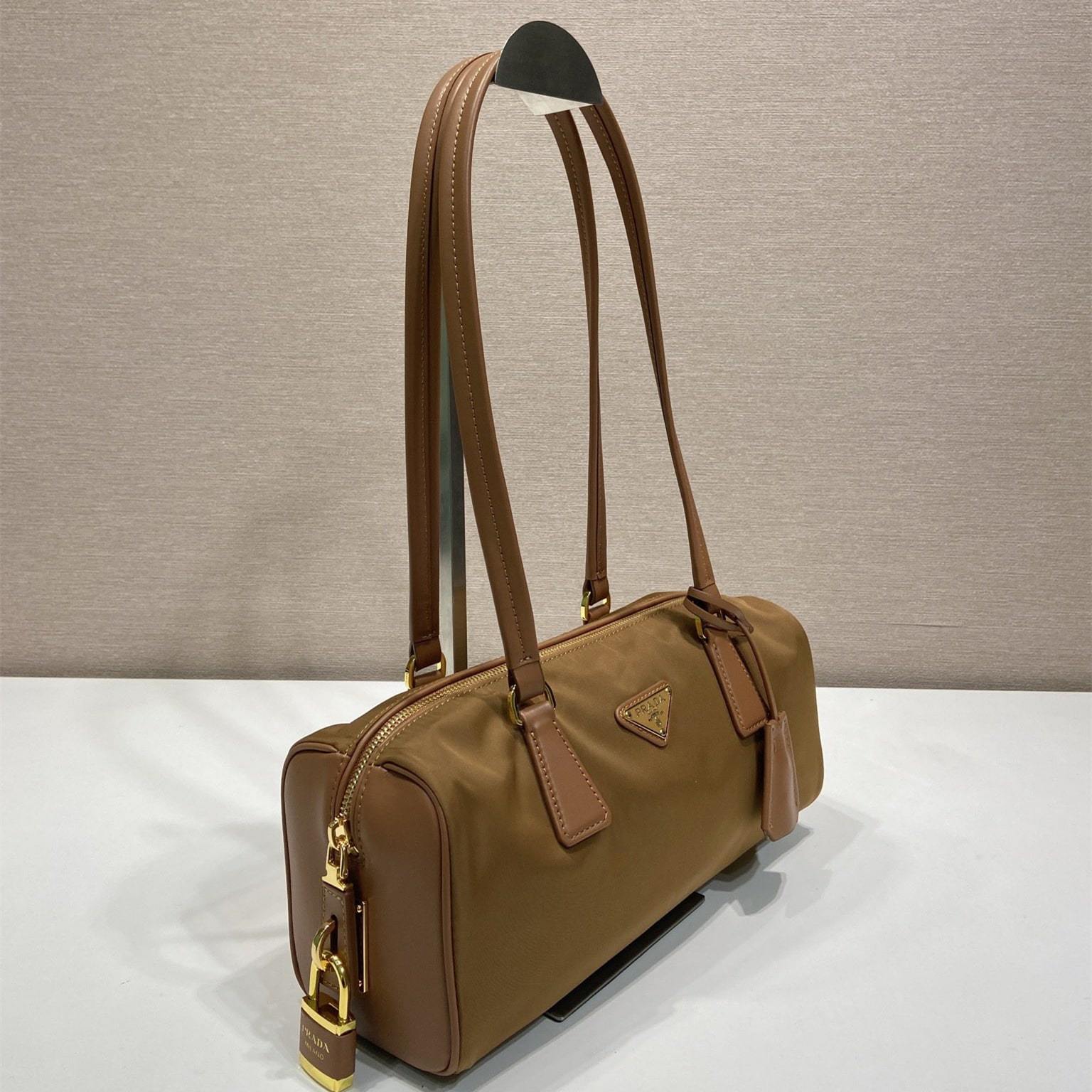 高仿Prada*RE-Nylon系列1BB27手提單肩包中號焦糖色免檢版