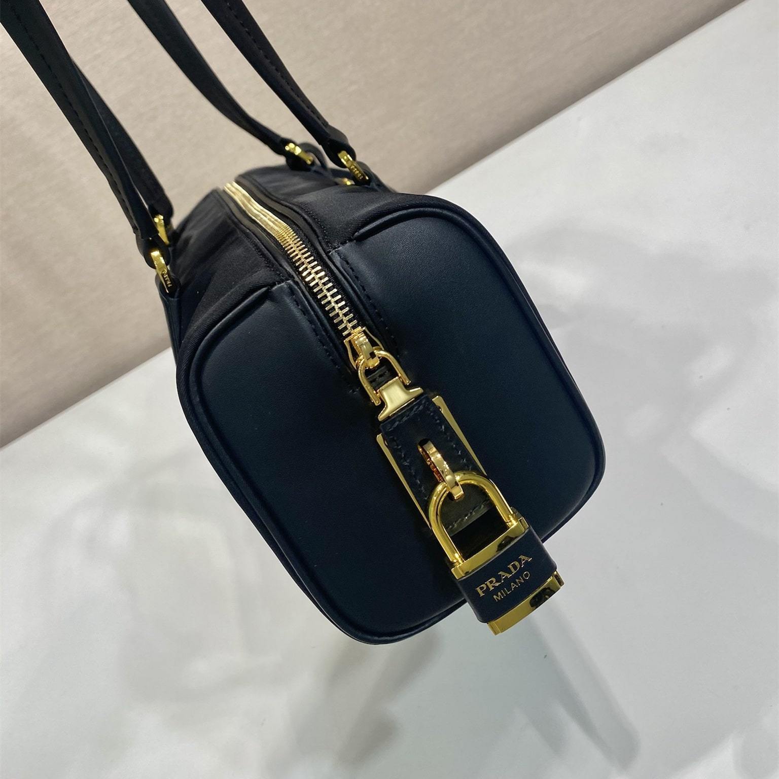 高仿Prada*RE-Nylon系列1BB27手提單肩包中號黑色免檢版