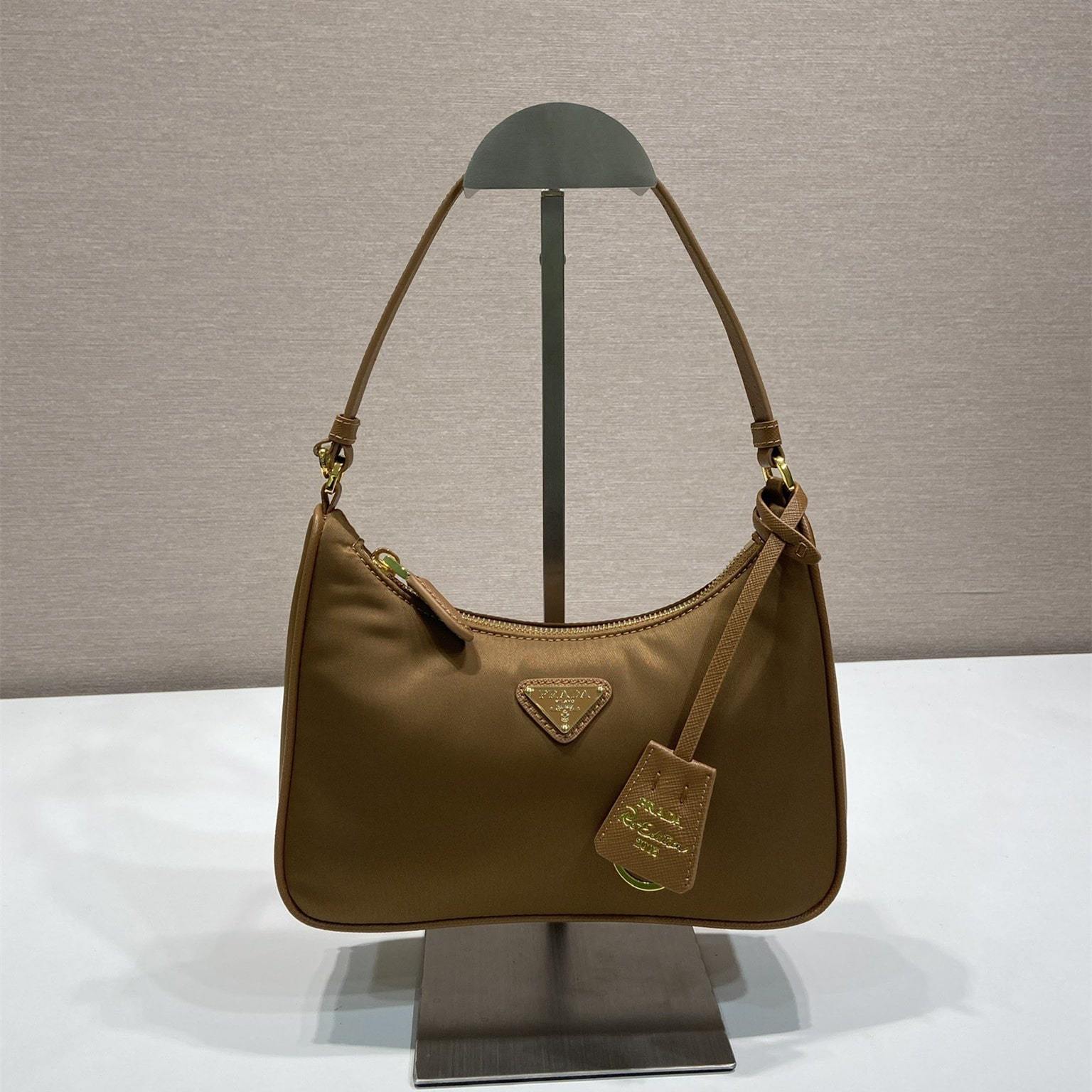 高仿Prada*RE-Nylon系列1N204M腋下包棕色Mini免檢版