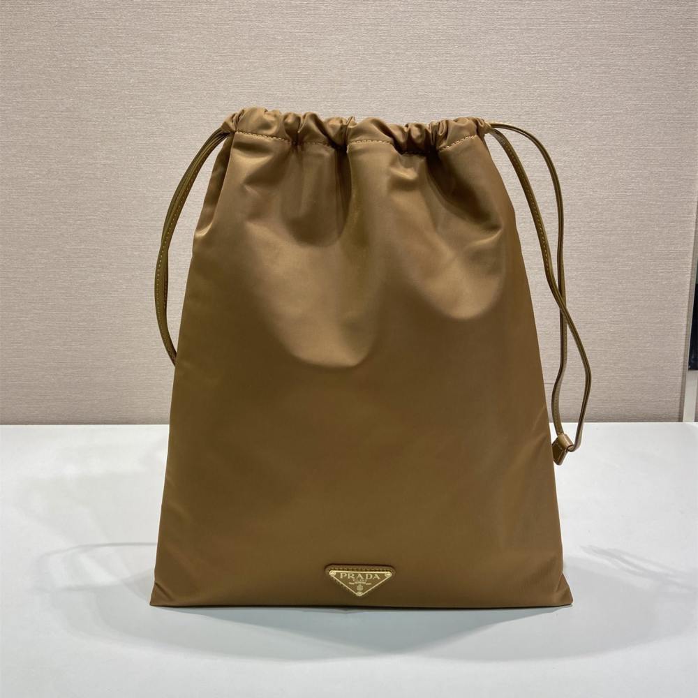 高仿Prada*RE-Nylon系列1NK001收納袋棕色免檢版