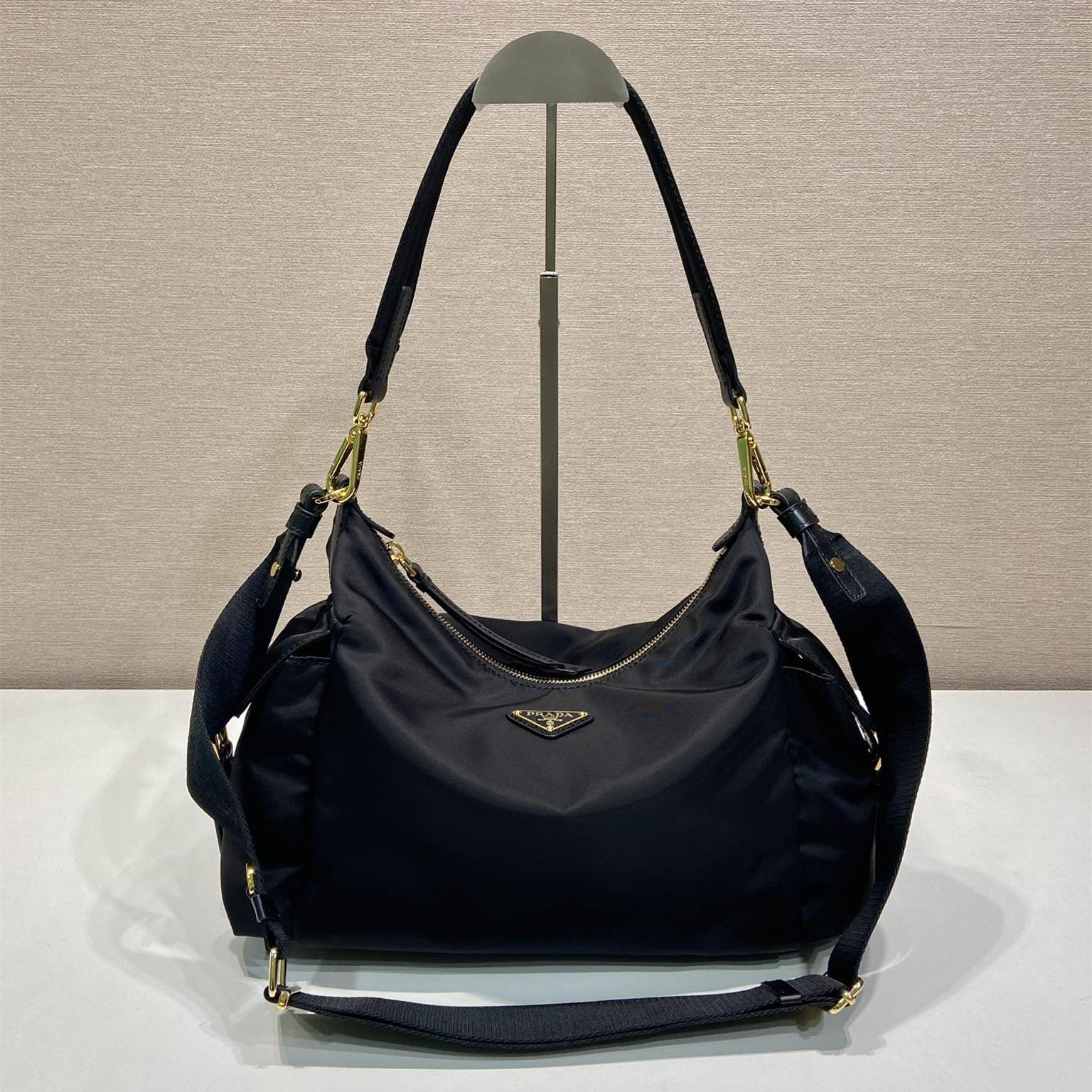 高仿Prada*RE-Nylon系列1BC264單肩包黑色免檢版