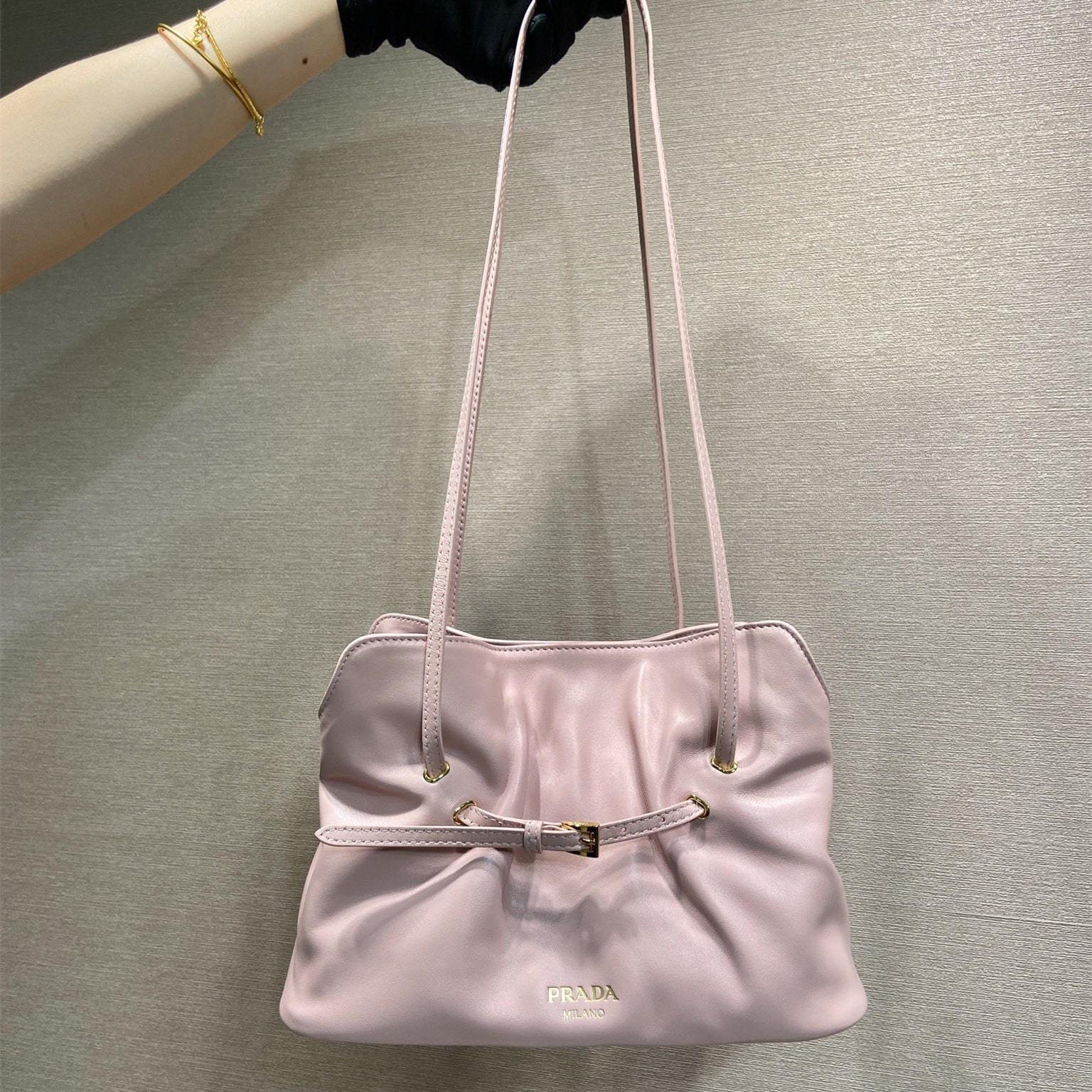 高仿Prada*Dada系列1BG586小羊皮雲朵包粉色小號免檢版