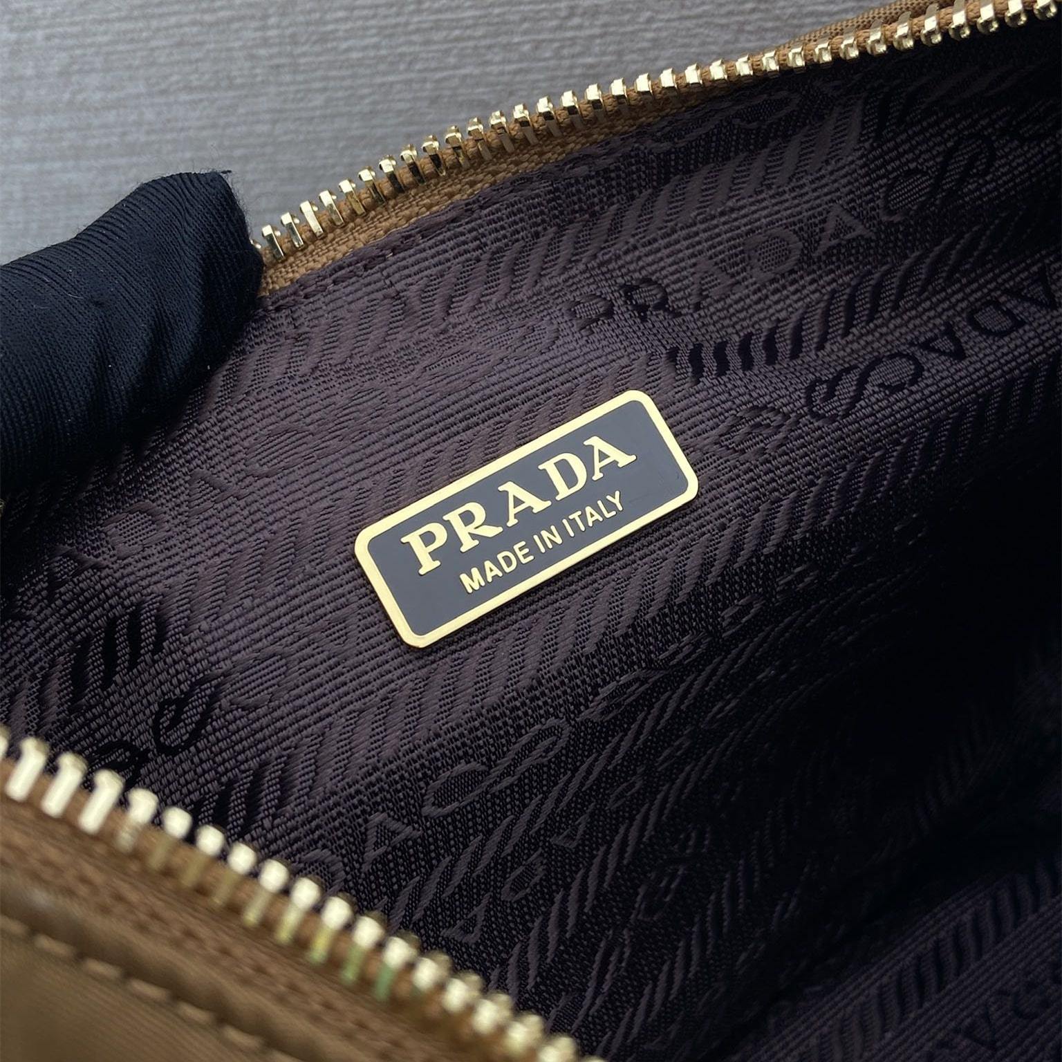 高仿Prada*RE-Nylon系列1BH204三合一單肩包棕色免檢版